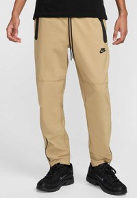 PANT - Verryttelyhousut - parachute beige black