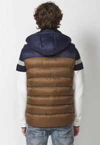 Koroshi Strukirani kaput - marron   brown