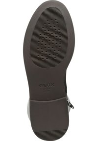 Geox SERILDA - Botas - taupe