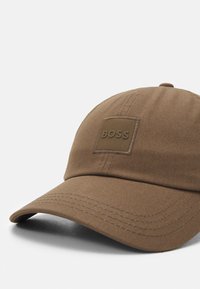BOSS DERREL UNISEX - Gorra - open brown