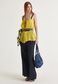 Maliparmi LIGHT - Top - yellow