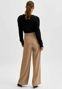 Selected Femme Strickpullover - black