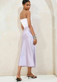 Lipsy REGULAR FIT - Trapecinis sijonas - lilac