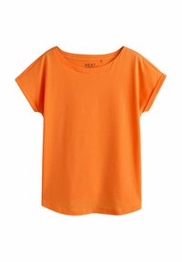 Jasnopomarańczowy bawełniany t-shirt z krótkim rękawem, okrągłym dekoltem i luźnym krojem, prezentowany na białym tle.