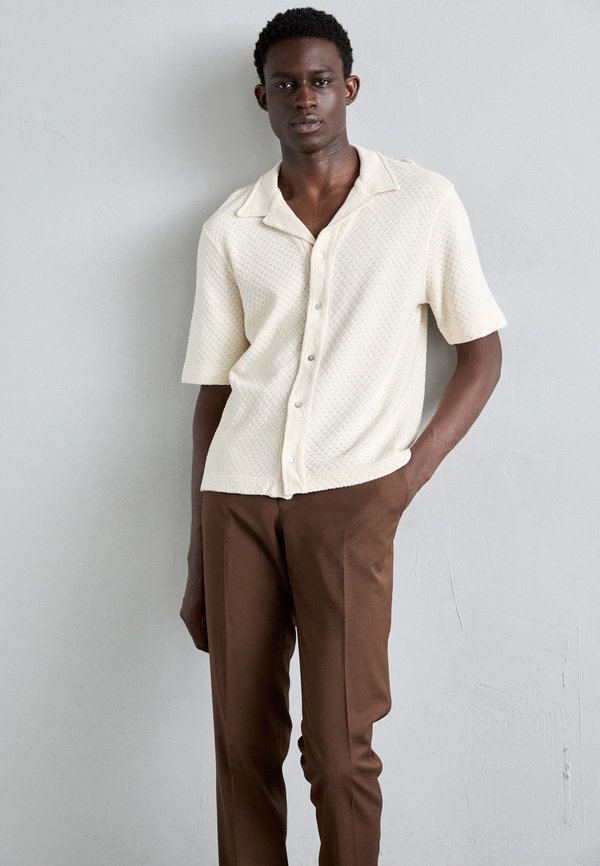 TENUTA - Trousers - walnut3