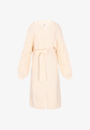 Krémový pletený kardigan s texturovaným designem copánkového pletení na rukávech, opaskem uvázaným v pase a otevřeným předním dílem.