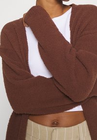 NA-KD Vest - brown