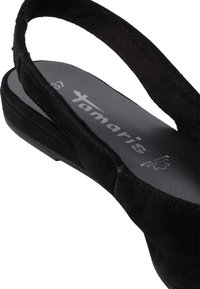 Tamaris Riemchenballerina - black