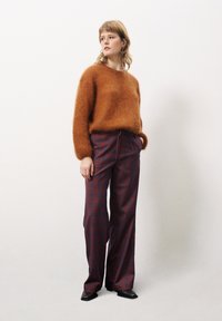 FRNCH PATSY - Pullover - ocre