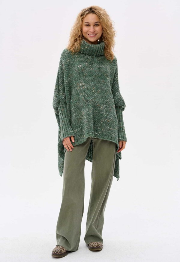 TRIS - Strickpullover - khaki