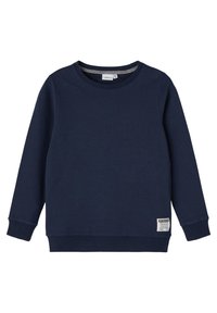 Sudadera de cuello redondo de color azul marino, con mangas largas, fabricada en suave material de algodón, con puños y dobladillo acanalados, que presenta una etiqueta blanca en la parte inferior izquierda.