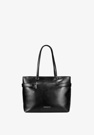 Bolso tote de cuero negro con asas dobles, que presenta un diseño elegante, detalles en hardware plateado y un sutil logo en la parte frontal.