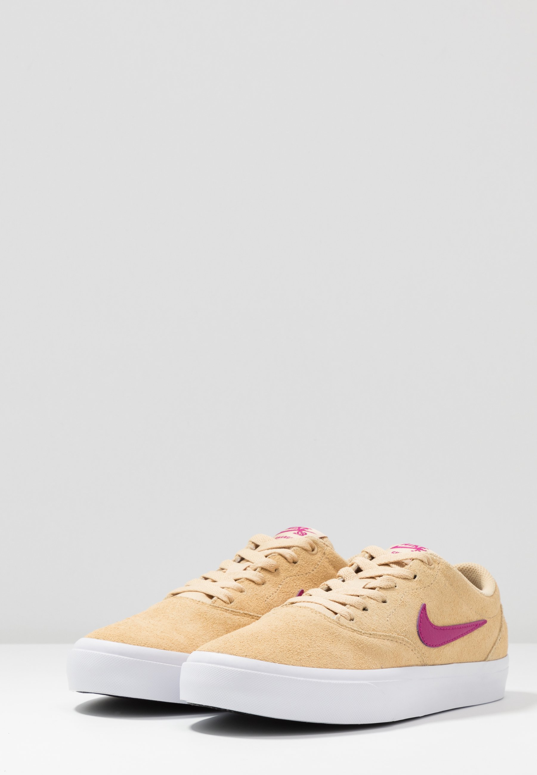 Nike SB CHARGE - Sneakers laag - sesame/cactus flower/Beige - Zalando.nl