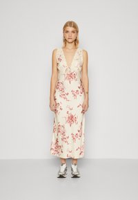 Abercrombie & Fitch - BODICE SLIP - Maxi šaty - beige/red Miniatúrny obrázok 1