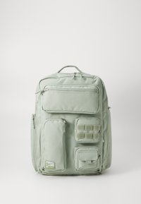 Nike Performance UTILITY ELITE - Sac à dos - jade horizon/oil green