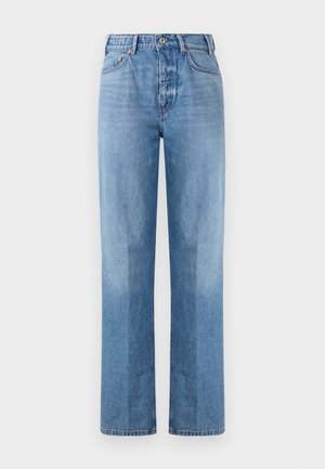 Jeans de mezclilla azul claro con un diseño de pierna recta, que presentan una cintura alta, cinco bolsillos y costuras visibles. La textura es suave y clásica.