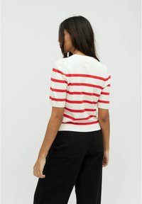mbyM CARLA - Trükipildiga T-särk - sugar flame stripe