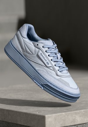 Reebok LTD CLUB C LTD UNISEX - Sneakers laag - light blue