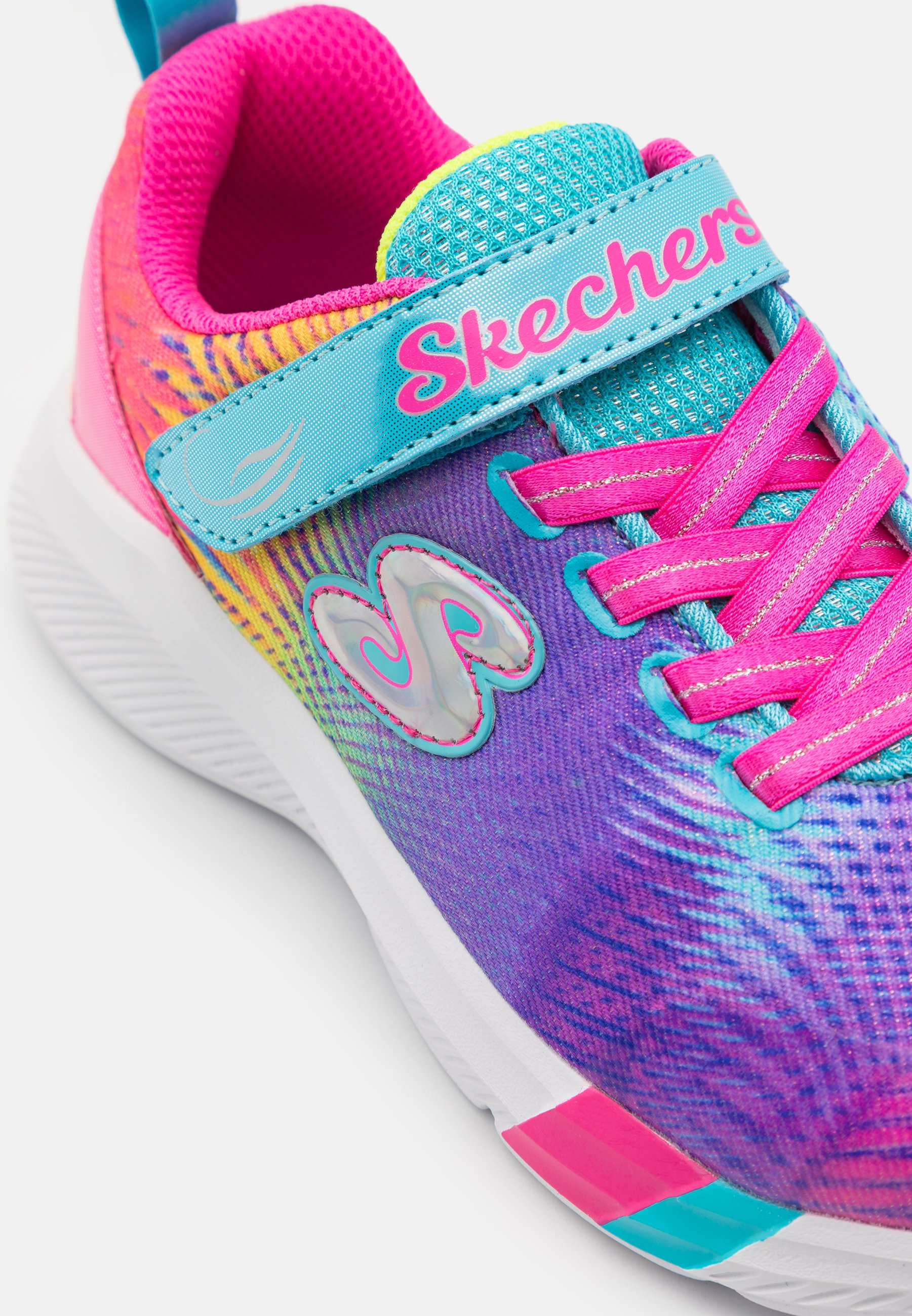 skechers dreamy