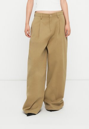 7 for all mankind PLEATED WIDE TROUSER - Hlače - sand storm