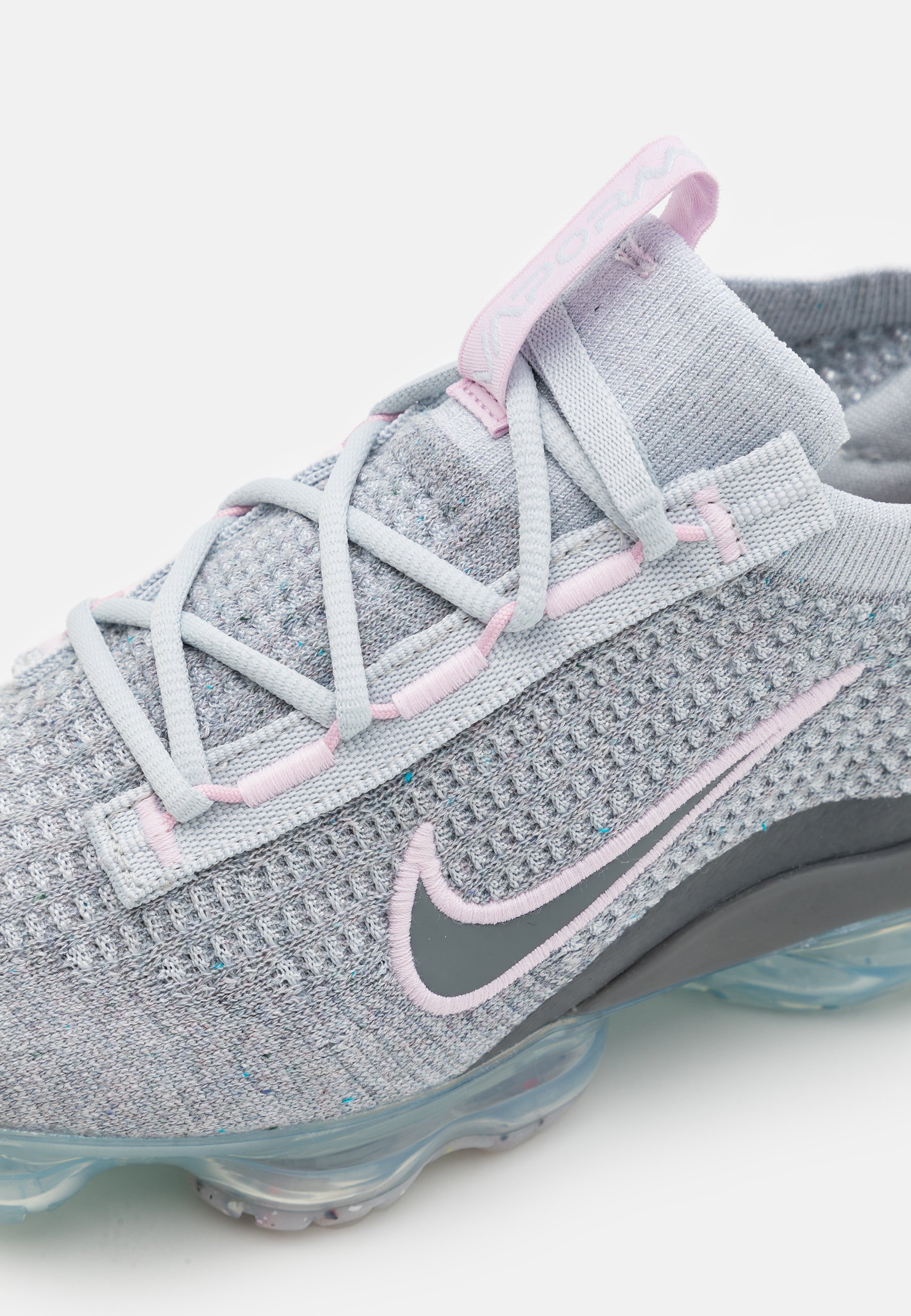 grey pink vapormax