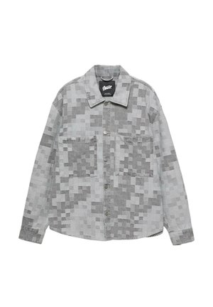 Grau strukturierte Jacke mit pixeliertem quadratischem Muster, zwei vorderen Brusttaschen, langen Ärmeln und einem Kentkragen.