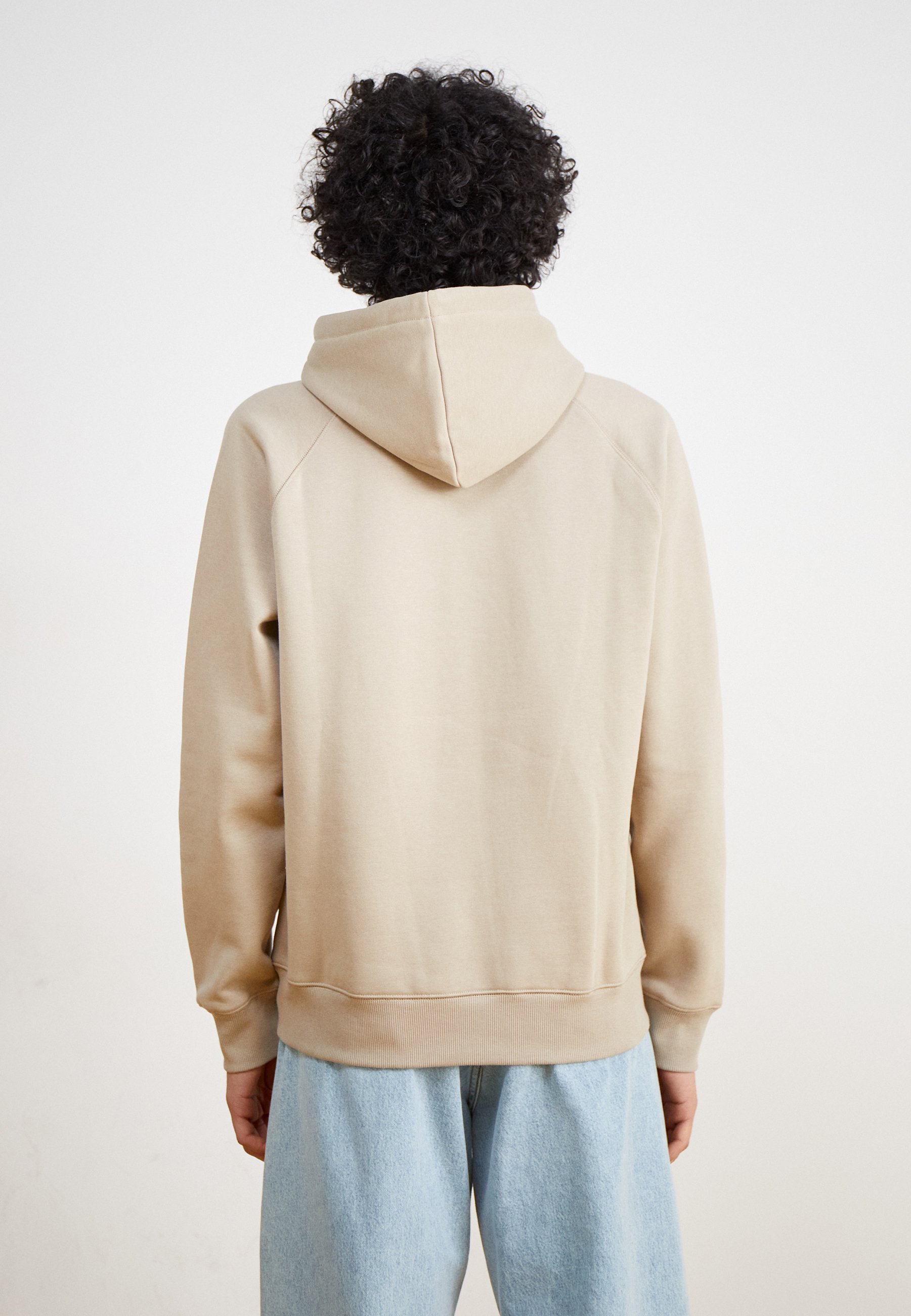 Carhartt WIP HOODED CHASE - Sweatshirt - dusky beige/gold