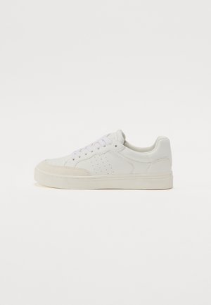 KRYSTA - Sneakers low - white