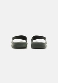 Havaianas SLIDE CLASSIC UNISEX - Mules - olive green