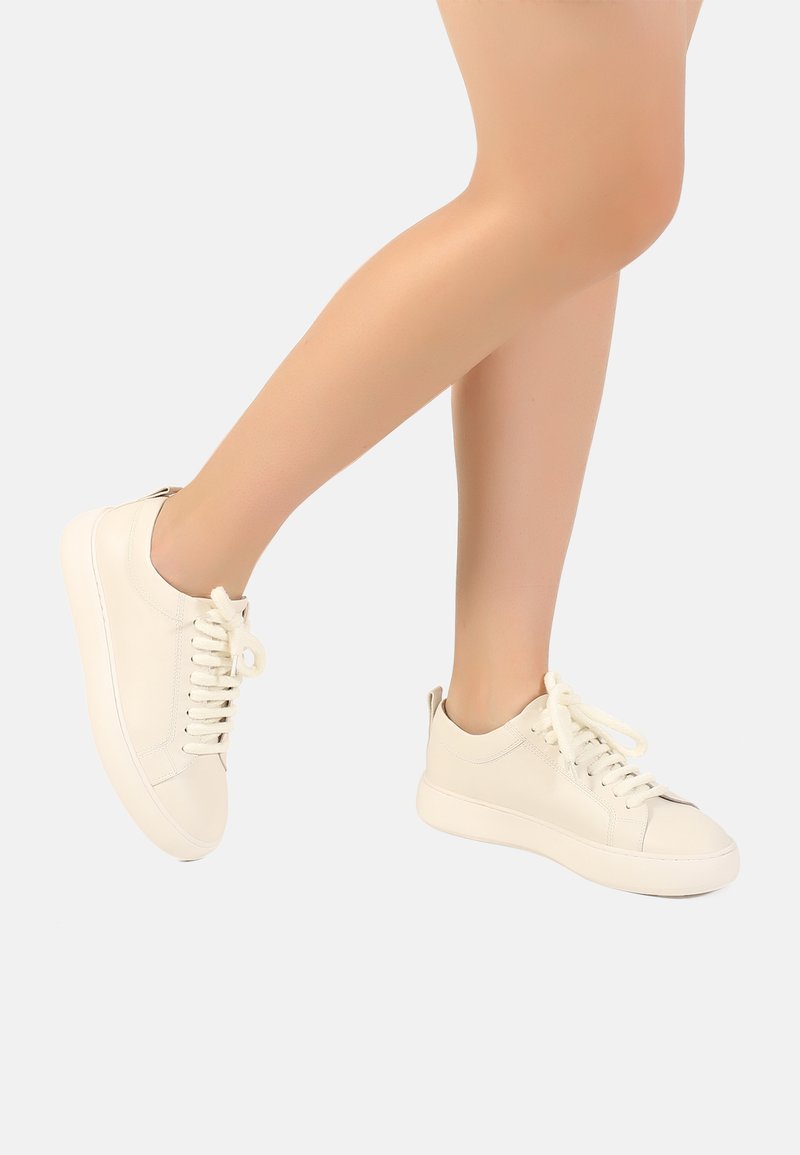 Damen Sneaker low | Ekonika Sneaker low milk/offwhite - NP46238 Damen Sneaker low | Ekonika Sneaker low milk/offwhite - NP46238