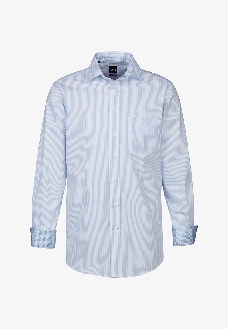 Camicia blu chiaro con bottoni, a righe verticali bianche, maniche lunghe, taschino sul petto e polsini con motivo blu a contrasto.