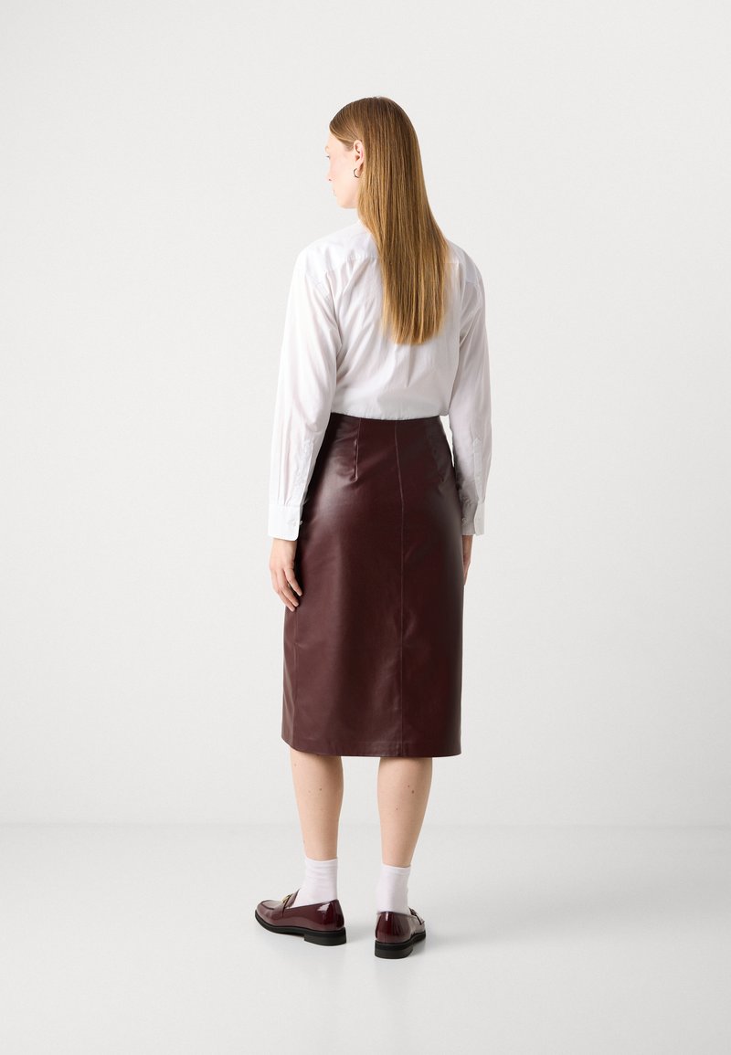 Sohil sarguzashtlari porno film