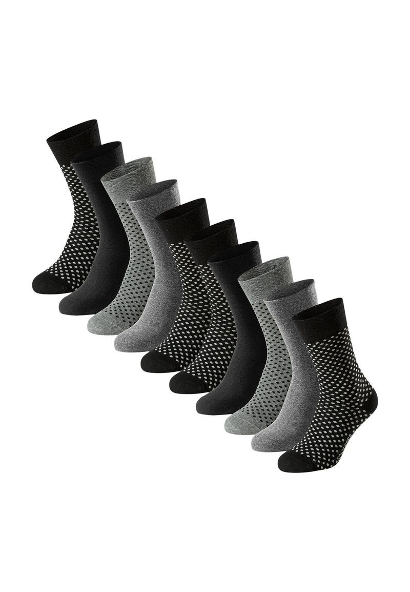 Ti par sokker i sort, mørkegrå og lysegrå. Har varierende mønstre, herunder teksturerede og prikkede designs med ribbede manchetter.