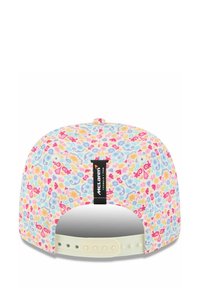 Kappe mit einem bunten Blumenmuster in den Farben Pink, Blau und Gelb. Enthält einen weißen Snapback-Verschluss und ein McLaren-Logoetikett.