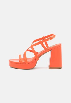 Marks & Spencer Sandalen met plateauzool - tangerine