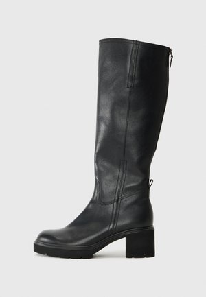 Knee-high black leather boots with a smooth texture, side zipper, and a chunky block heel. Features minimal stitching accents.