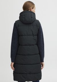 Oxmo OXSOLICE - Strukirani kaput - black