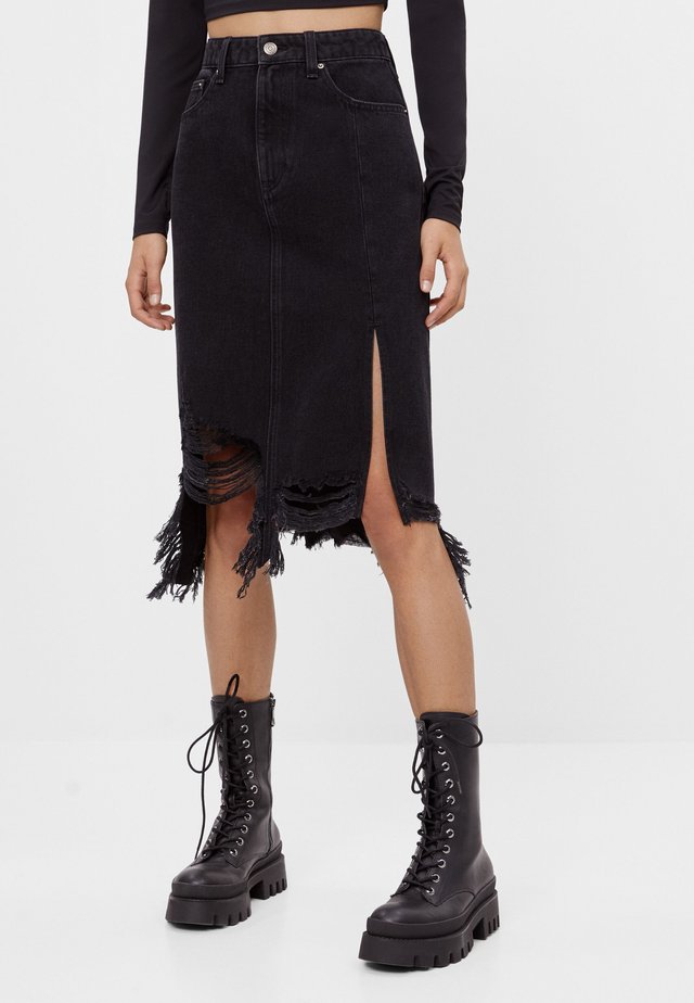 Gonna a campana - black
