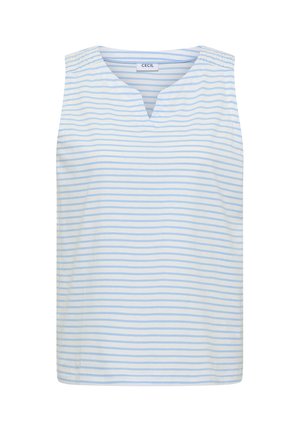 Top blanco sin mangas con finas rayas horizontales azul claro, escote con muesca y detalle elástico fruncido en las costuras de los hombros.