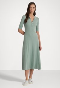 Lauren Ralph Lauren COTTON BLEND POLO DRESS - Neulemekko - soft laurel