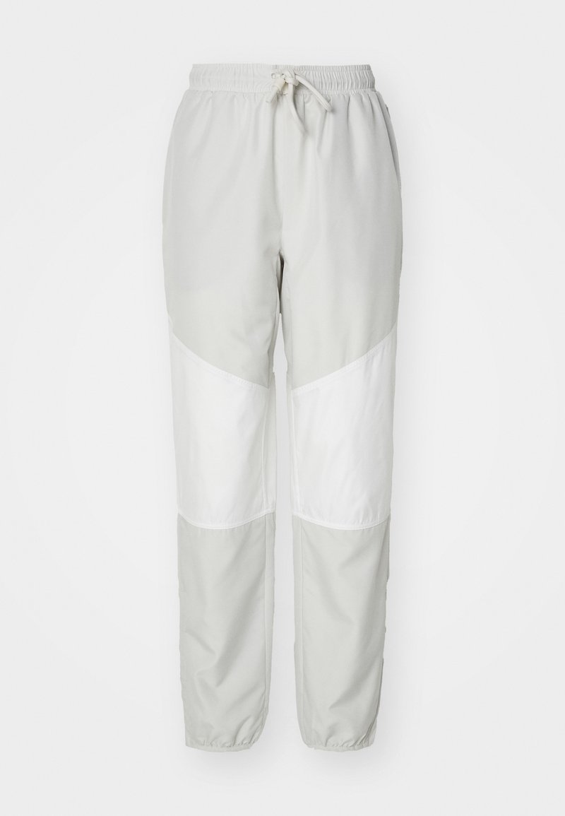 Lacoste Trainingsbroek grijs