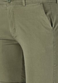 Cruz JERRYNE - Shorts - deep lichen green
