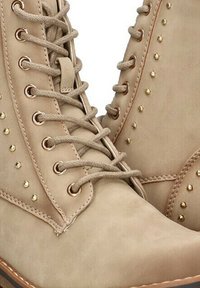 ETIKA Botines con cordones - beige