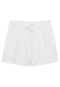 Shorts blancs à taille élastique avec taille froncée et cordon noué, fabriqués en tissu léger pour une tenue décontractée.