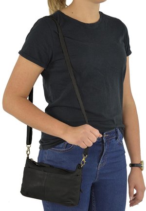 Taška s příčným popruhem - black