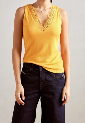 Top - yellow