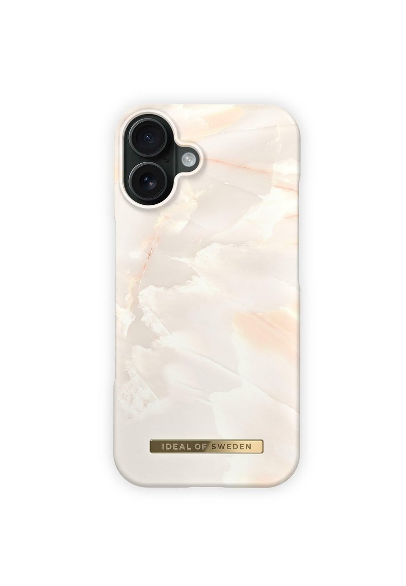 Telefoncover med et glansfuldt, lyserødt marmor mønster, der har et guldfarvet accent med teksten "IDEAL OF SWEDEN." Dobbelt kameraudskæring på toppen.