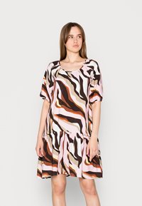 JDY JDYCAMILLE LIFE DRESS - Vestido de dia - cloud dancer