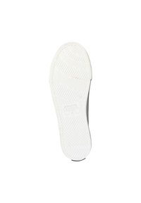 Suela de zapatilla de goma blanca con un patrón en zigzag texturizado, punta redondeada y un ligero tacón. Presenta una impresión del logo cerca del arco.