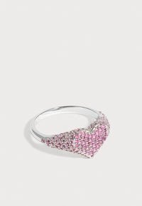 Неизбран, pink